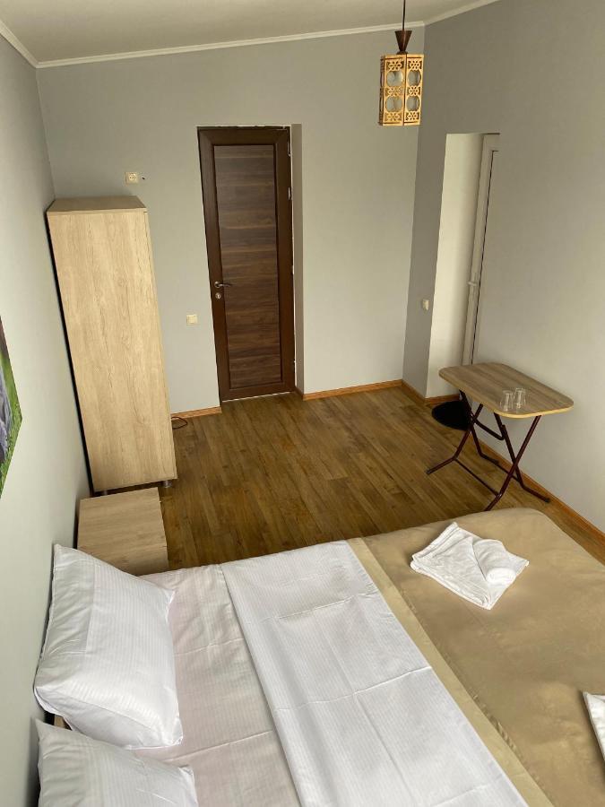 Holiday House Chkonia Hotel Batumi Exterior photo
